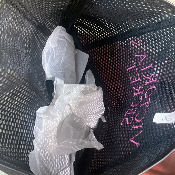 Victoria’s Secret black bag - Picture 5 of 5